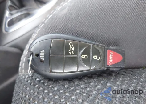 2015 Dodge Dart Sxt из США, поврежденный, VIN 1C3CDFBB2FD236836